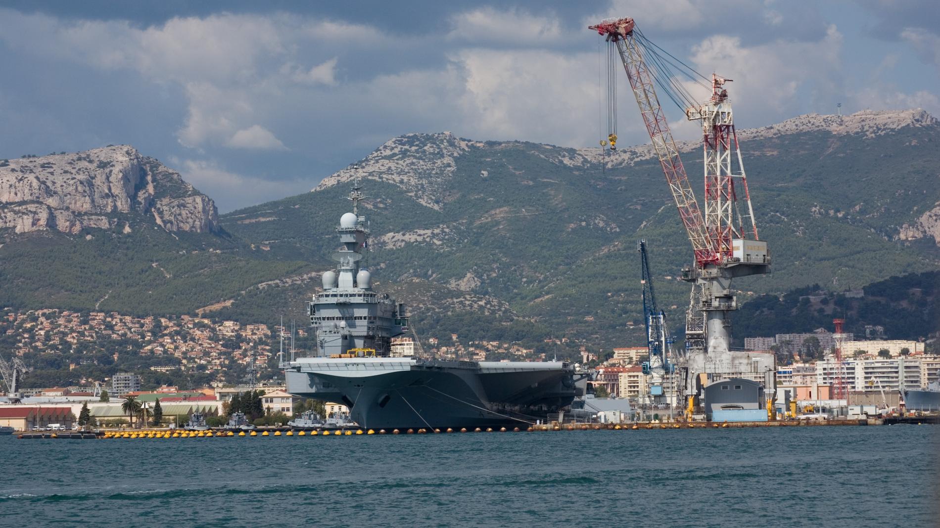 base navale toulon