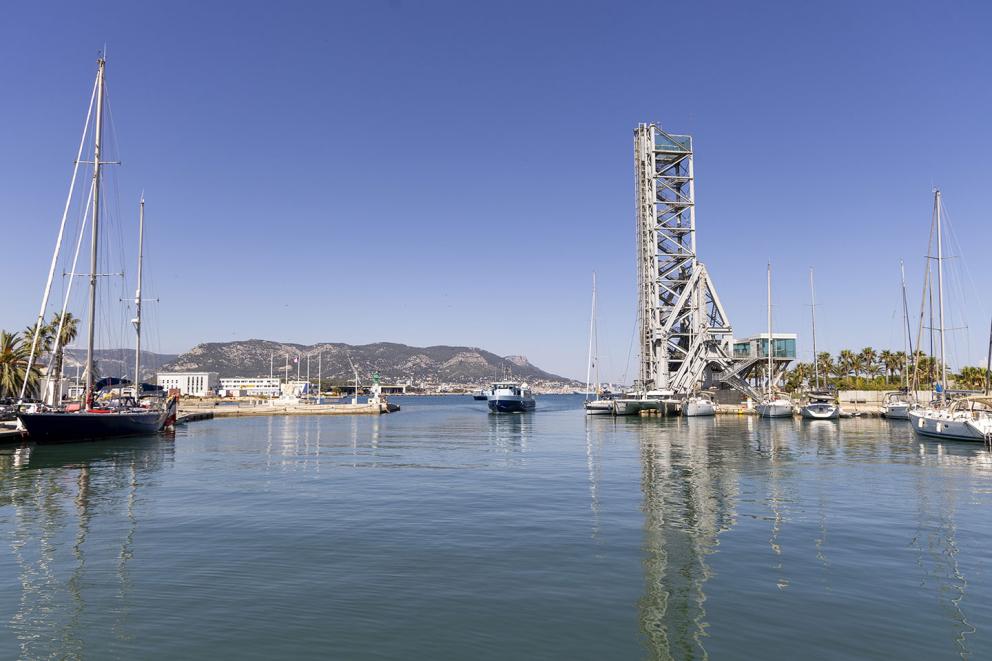Le pont levant